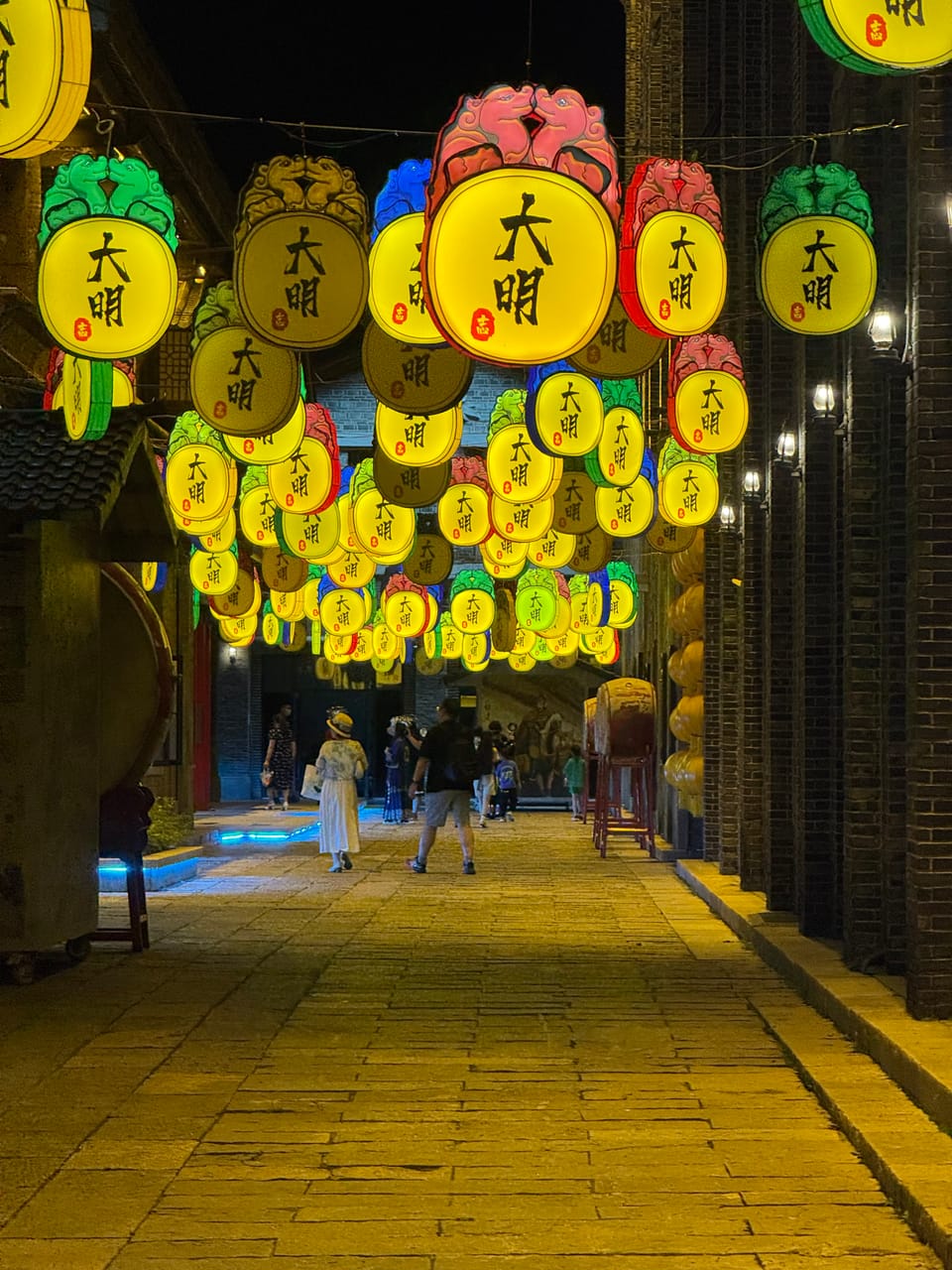 Guiyang,Beautiful, but Full of Surprises